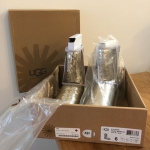 Ugg classic short sparkle boots